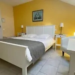 D'hotes La Colombe Bed & Breakfast Xouaxange