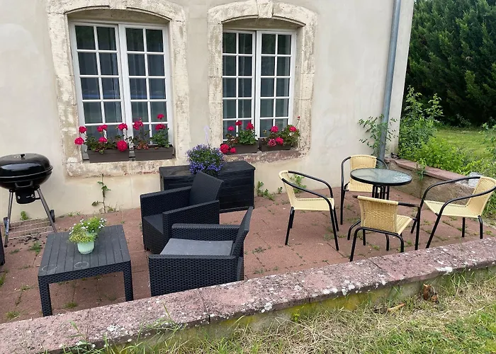 Alojamento de Acomodação e Pequeno-almoço D'hôtes La Colombe Xouaxange